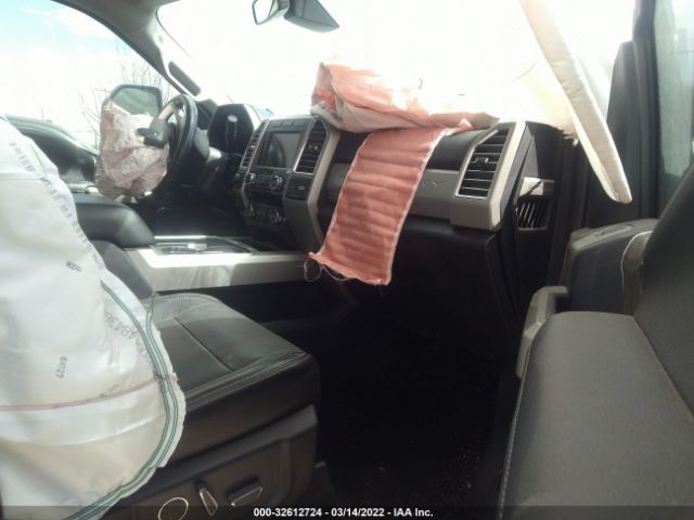1FT7W2BT4HEE31777 Ford F-250 Lariat