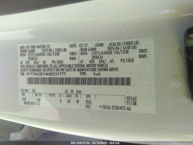1FT7W2BT4HEE31777 Ford F-250 Lariat