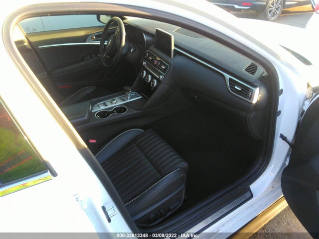 2019 Genesis G70, VIN: KMTG74LE5KU043383