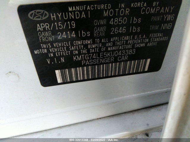 2019 Genesis G70, VIN: KMTG74LE5KU043383