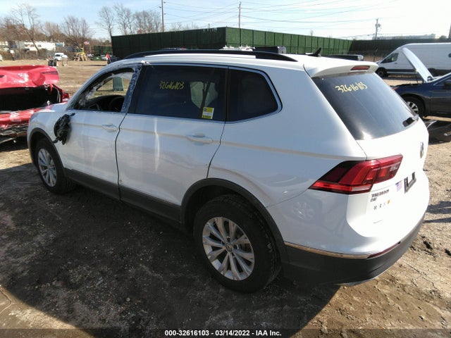 2018 Volkswagen Tiguan, VIN: 3VV2B7AXXJM059452