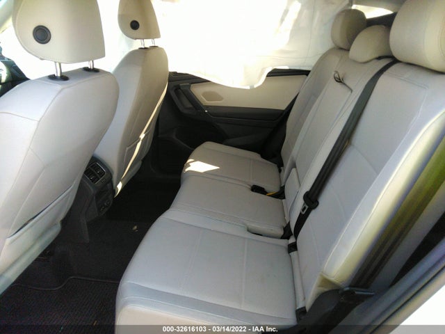 2018 Volkswagen Tiguan, VIN: 3VV2B7AXXJM059452