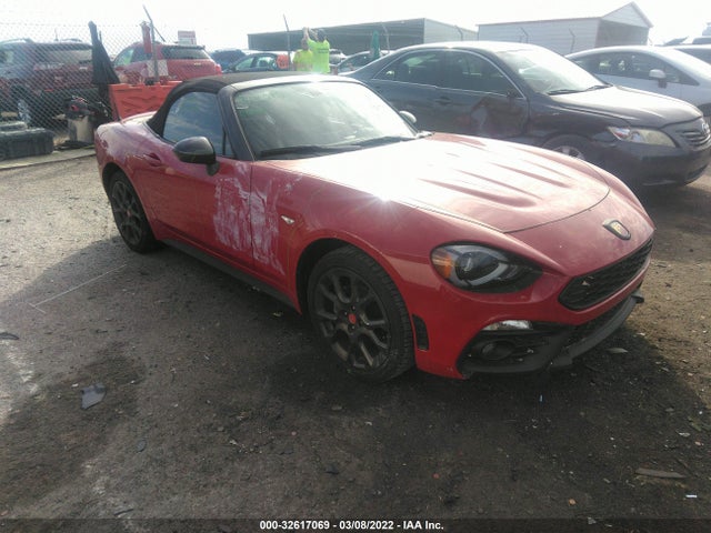 2018 Fiat 124 Spider, VIN: JC1NFAEK5J0138815