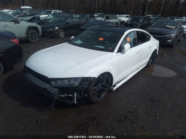 2017 Audi S7, VIN: WAUWFAFC6HN110157