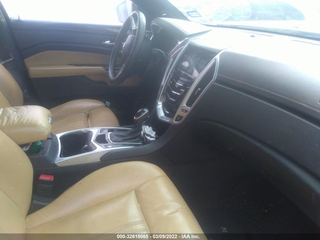 2015 Cadillac SRX, VIN: 3GYFNGE35FS627103