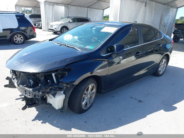 Chevrolet CRUZE LT 2017 1G1BE5SM9H7151812 Image 2