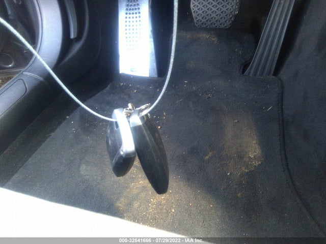 BMW 7 Series 750i 2010 WBAKA8C59ACY35622 Image 3