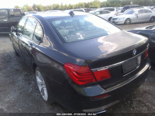 BMW 7 Series 750i 2010 WBAKA8C59ACY35622 Image 4