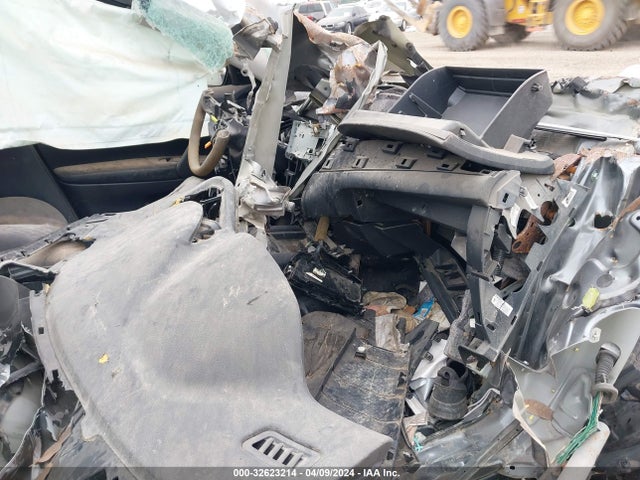 Nissan ROGUE S 2017 KNMAT2MT9HP585403 Image 5