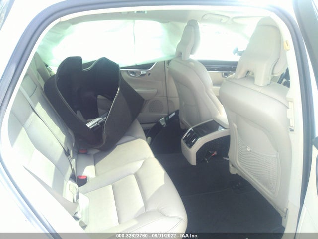 2018 Volvo S90, VIN: LVY982AK8JP021482