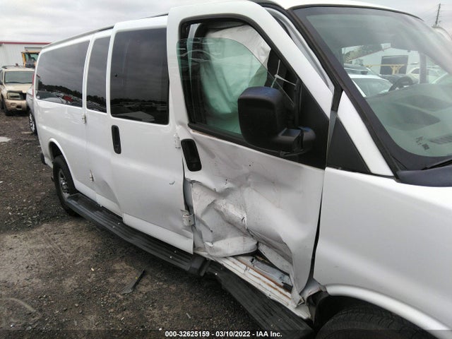 2015 GMC Savana, VIN: 1GJZ71FF8F1140524