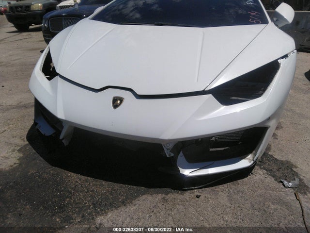 2018 Lamborghini Huracan, VIN: ZHWUC2ZF8JLA10541