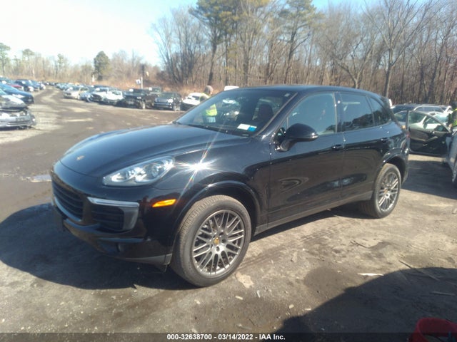 2018 Porsche Cayenne, VIN: WP1AA2A25JKA04935