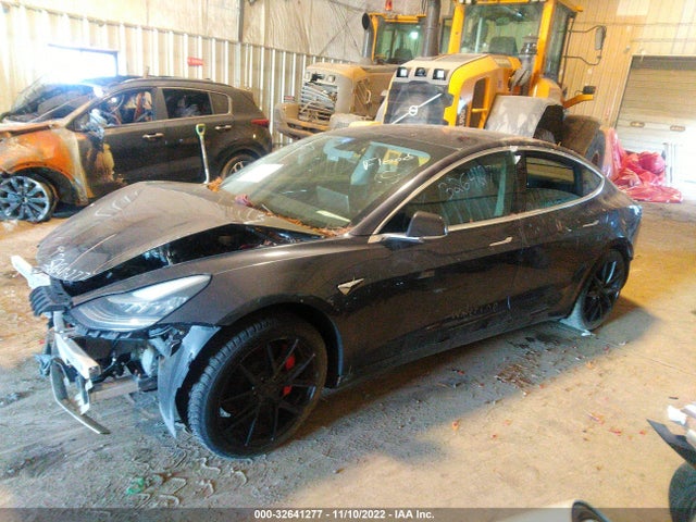 2018 Tesla 3, VIN: 5YJ3E1EB1JF105969