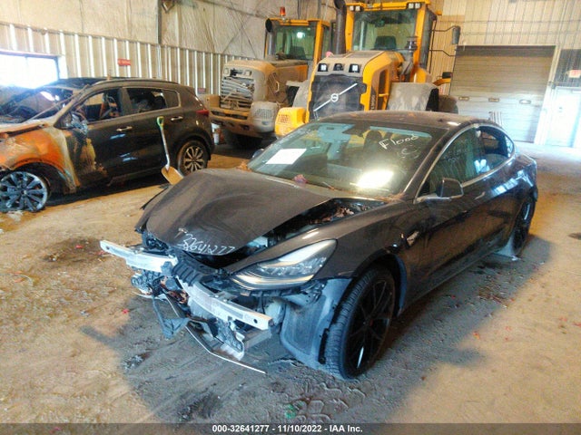 2018 Tesla 3, VIN: 5YJ3E1EB1JF105969