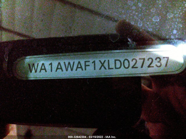 2020 Audi SQ7, VIN: WA1AWAF1XLD027237