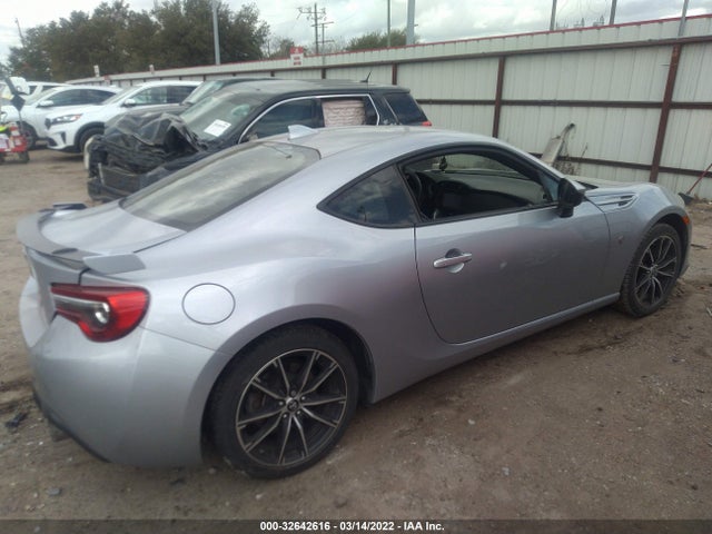 2020 Toyota 86, VIN: JF1ZNAE10L8753250