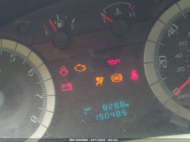 2009 FORD ESCAPE XLS VIN: 1FMCU02799KA50288