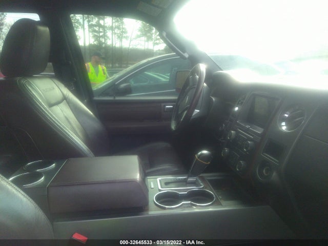2016 Ford Expedition, VIN: 1FMJK1LT0GEF06673