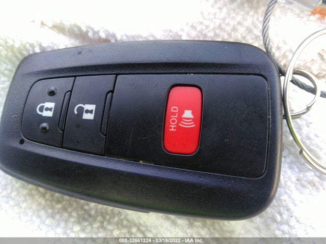 Toyota Prius L 2021 JTDKAMFU8M3141796 Image 3
