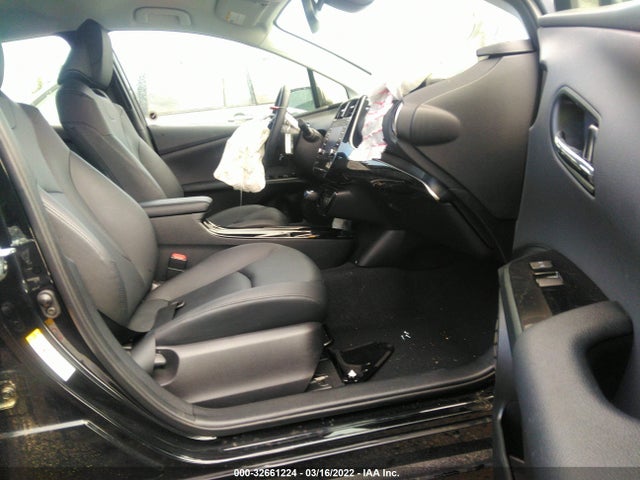 Toyota Prius L 2021 JTDKAMFU8M3141796 Image 6