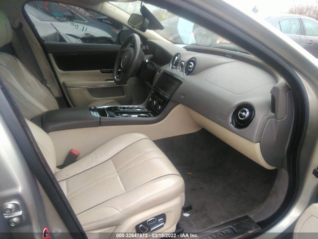 2014 Jaguar XJ, VIN: SAJWJ2GDXE8V67001
