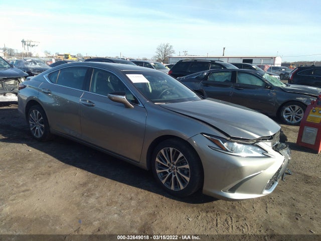 2021 Lexus ES, VIN: 58AD11D11MU002415