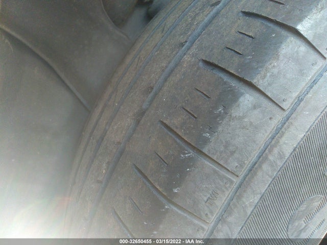 2004 FORD ESCAPE VIN: 1FMCU04114KB19072