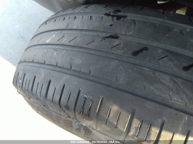 2004 FORD ESCAPE VIN: 1FMCU04114KB19072