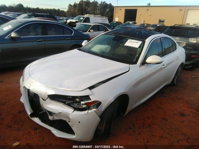 2017 Alfa Romeo Giulia, VIN: ZARFAECN4H7535742