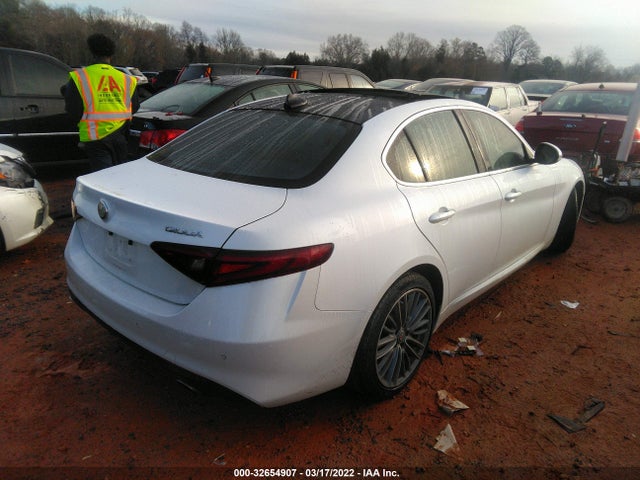 2017 Alfa Romeo Giulia, VIN: ZARFAECN4H7535742