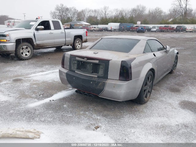 2005 CADILLAC XLR STANDARD VIN: 1G6YV34A855600156