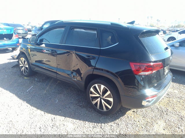 Volkswagen TAOS SE 2022 3VVRX7B26NM007695 Image 3