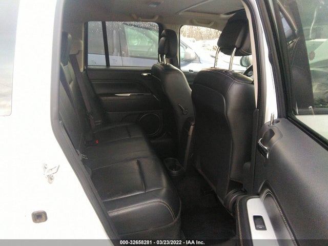 2016 Jeep Compass, VIN: 1C4NJDEB0GD737058