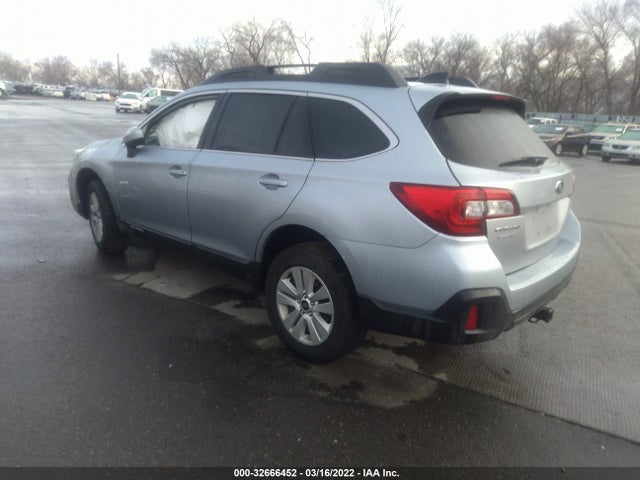 2018 Subaru Outback, VIN: 4S4BSACC8J3388542