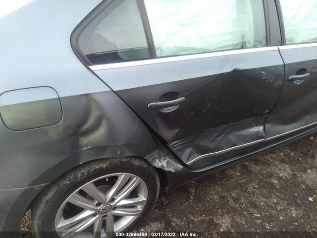 Volkswagen Jetta 2017 3VWL17AJ0HM232906 Image 7