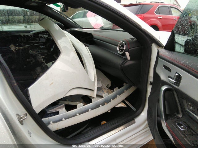 2021 Mercedes-Benz CLA-Class, VIN: W1K5J4HB1MN148642