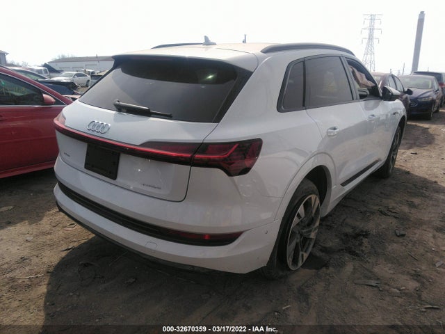 2021 Audi e-tron, VIN: WA1AAAGE7MB010473
