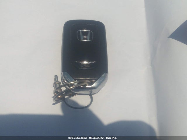 2019 HONDA ACCORD SEDAN EX 1.5T VIN: 1HGCV1F41KA136263