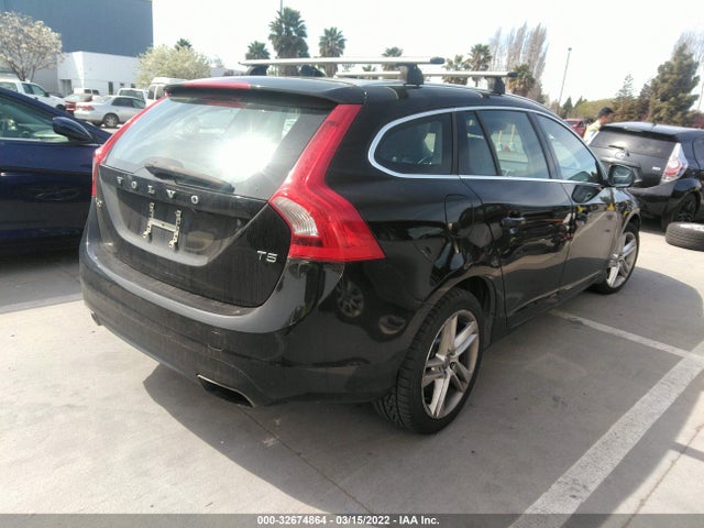 2015 Volvo V60, VIN: YV140MEK5F1225479