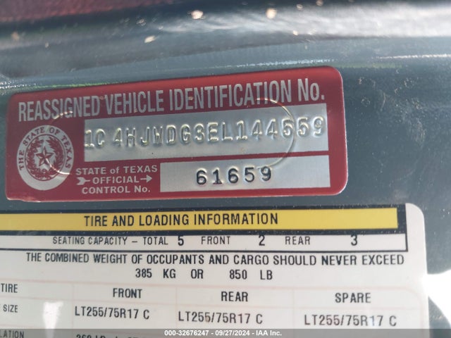 1C4HJWDG3EL144559 Jeep Wrangler Unlimited Sport