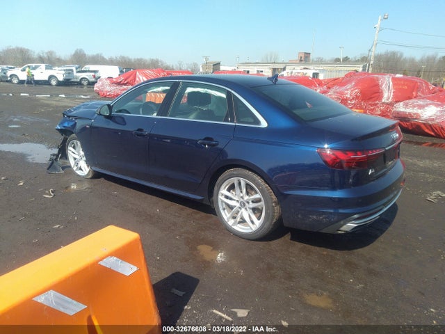 2020 Audi A4, VIN: WAUENAF41LA040526