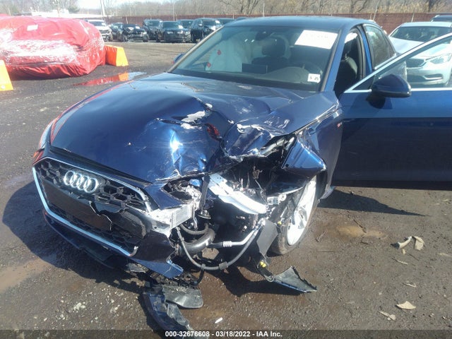 2020 Audi A4, VIN: WAUENAF41LA040526