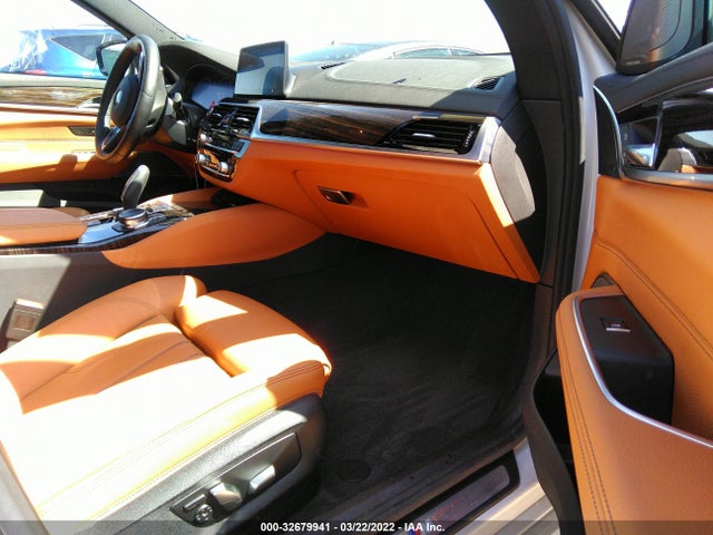 2019 BMW 6 Series, VIN: WBAJV6C59KBK08818