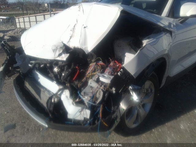 2020 Volvo XC40, VIN: YV4162UK2L2205271