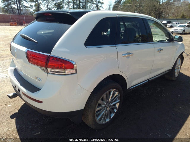 Lincoln MKX 2013 2LMDJ6JK2DBL34486 Image 4