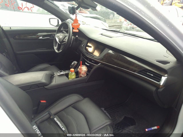 2020 Cadillac CT6, VIN: 1G6KE5RS4LU105801