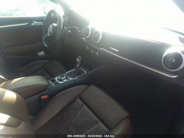 2017 Audi A3, VIN: WAUJ8GFF1H1028331