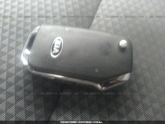 KNDJ23AU4L7709348 KIA SOUL LX
