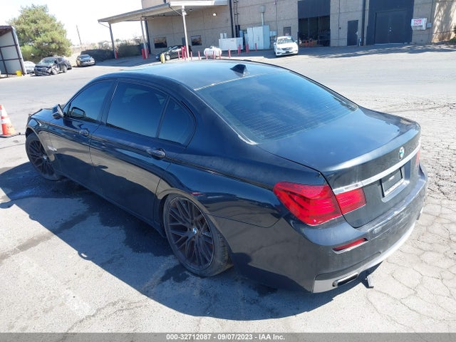 WBAYE8C53FD780794 BMW 7 Series 750li